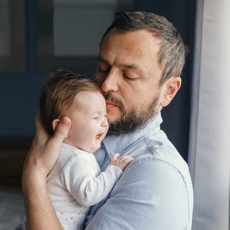 How to calm a crying baby