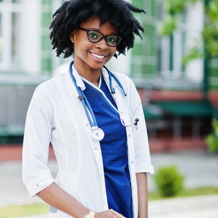 5 reasons why savvy university students should get medical aid
